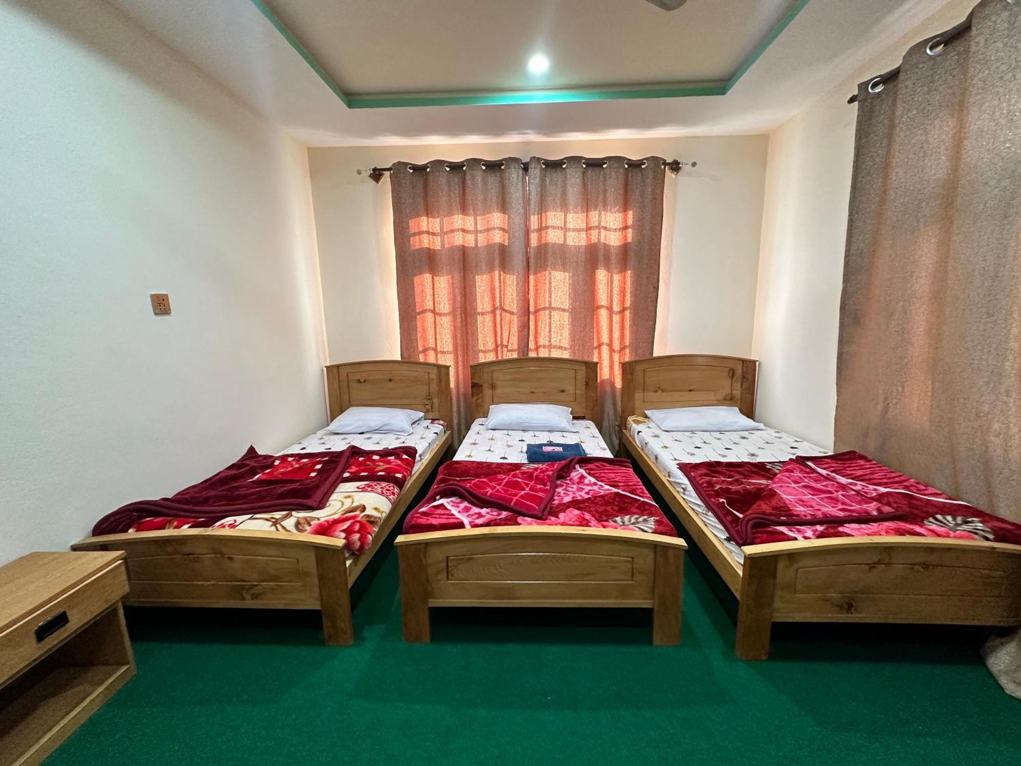 Indus Cabana Lodge スカルドゥ エクステリア 写真